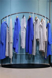 杭州品牌折扣店女裝貨源 芭莉娜羽絨服進(jìn)貨渠道推薦禮誠服飾